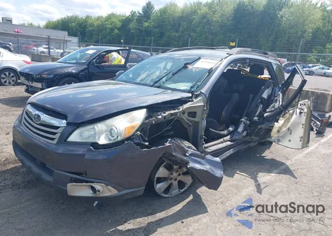 2010 Subaru Outback 2.5I Premium from USA, damaged, VIN 4S4BRBCC6A3324033